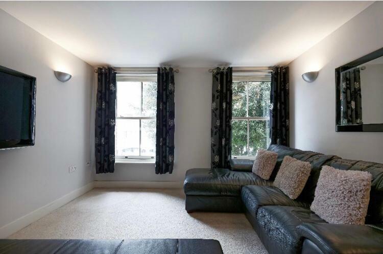 Copperfield Apartment Кентербері Екстер'єр фото